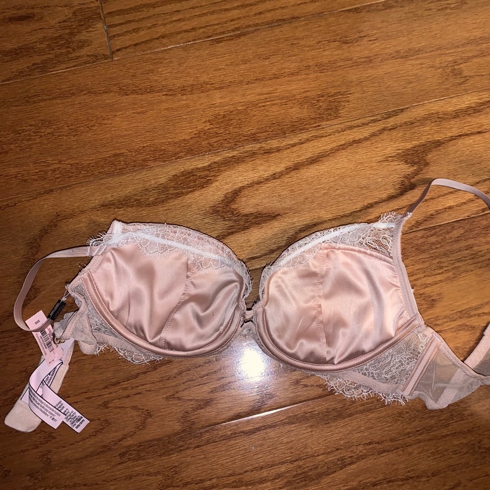 Bra - Picture 2 of 3